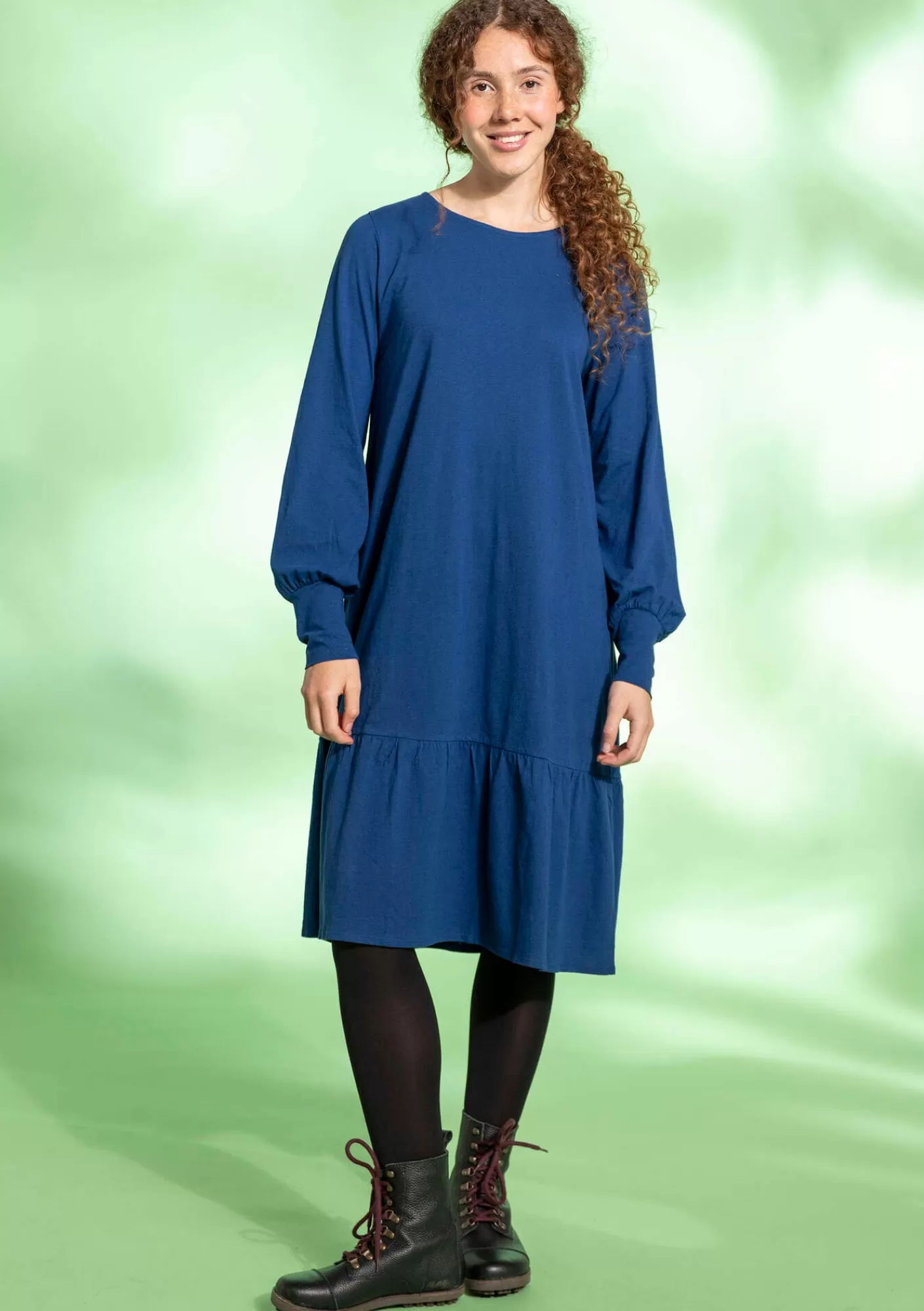 Kleider^Gudrun Sjödén Jerseykleid aus Bio-Baumwolle/Leinen Indigoblau