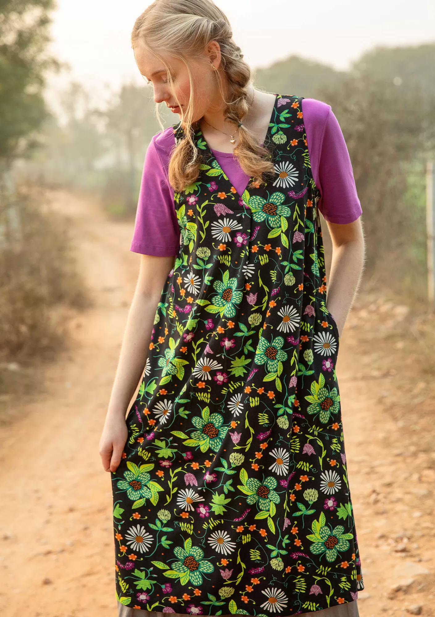 Kleider^Gudrun Sjödén Jerseykleid „Midsommarsol“ aus Bio-Baumwolle Schwarz