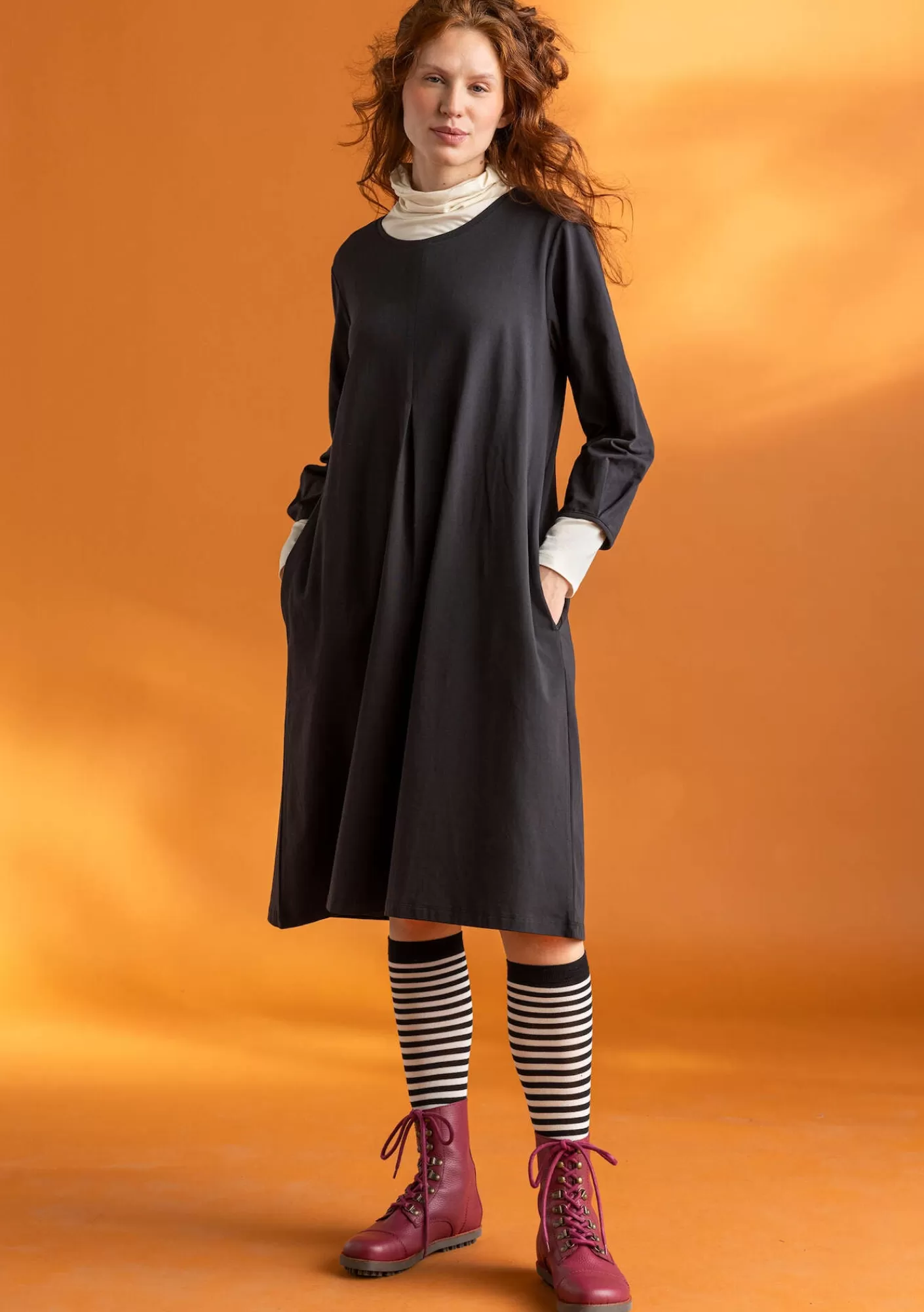 Kleider^Gudrun Sjödén Jerseykleid „Ylva“ aus Bio-Baumwolle/Elasthan Schwarz