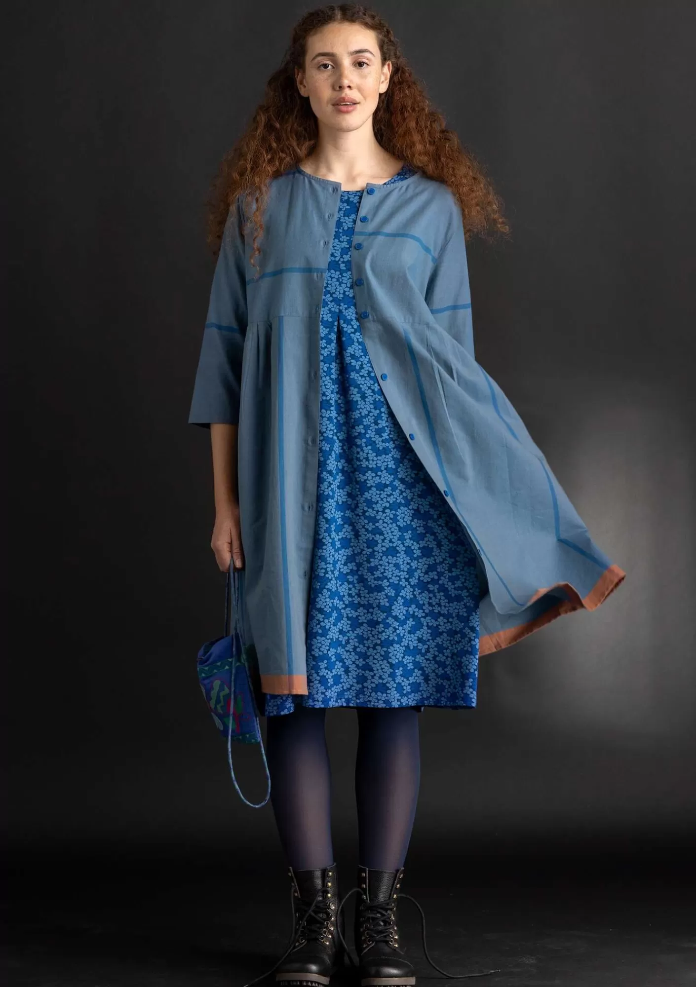 Kleider^Gudrun Sjödén Kleid „Ava” aus Bio-Baumwollgewebe Leinenblau