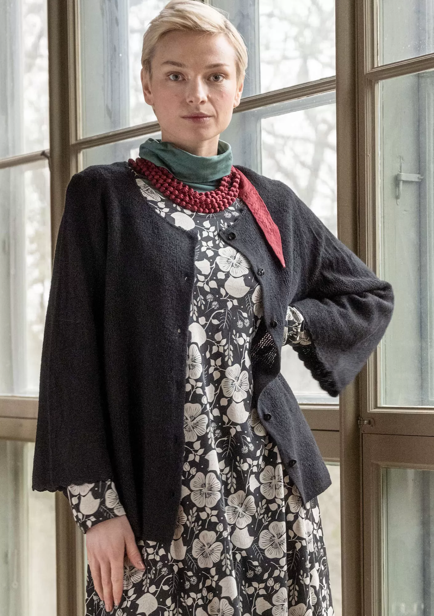 Strickjacken^Gudrun Sjödén Pointelle-Strickjacke „Blomstra“ aus Bio-Wolle Schwarz